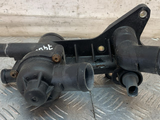 корпус термостата Volkswagen Fox 2 поколение 5Z 2007, 1.2 л., BMD, бензин, МКПП, хетчбэк 3 дв., 03C121111B