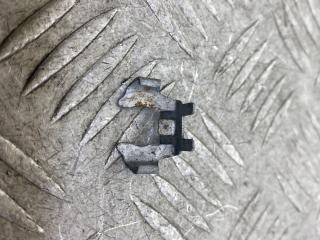 крепление форсунки Fiat Panda 2 поколение [рестайлинг] 2012, 1.2 л., 188 A4.000, бензин, МКПП, красный, хетчбэк 5 дв., передний привод