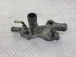 фланец (тройник) системы охлаждения Honda Jazz 1 поколение 2002, МКПП, хетчбэк 5 дв.