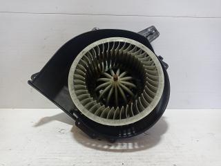 моторчик печки Volkswagen Polo 4 поколение 2004, 1.2 л., AWY, бензин, МКПП, черный, хетчбэк 3 дв., передний привод, 6Q1820015E