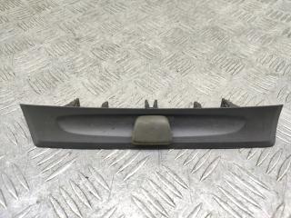 пластик Volvo V70 2 поколение 2001, 2.4 л., B 5244 T3, бензин, АКПП, серебро, универсал, полный привод, 09459206LHD