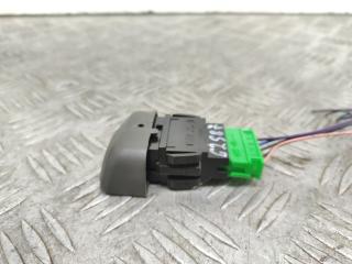 кнопка центрального замка Renault Scenic 1 поколение [рестайлинг] 2002, 1.6 л., K4M 700, бензин, МКПП, серебро, минивэн, передний привод, 4329093