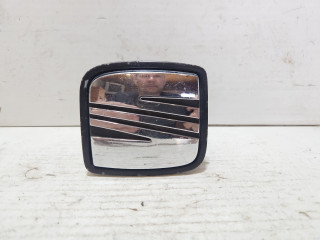 ручка крышки багажника SEAT Ibiza 2 поколение [рестайлинг] 2001, 1.4 л., AUA, бензин, МКПП, хетчбэк 3 дв., передний привод, 1M0959781A, 1M5862159C, 6L6827573