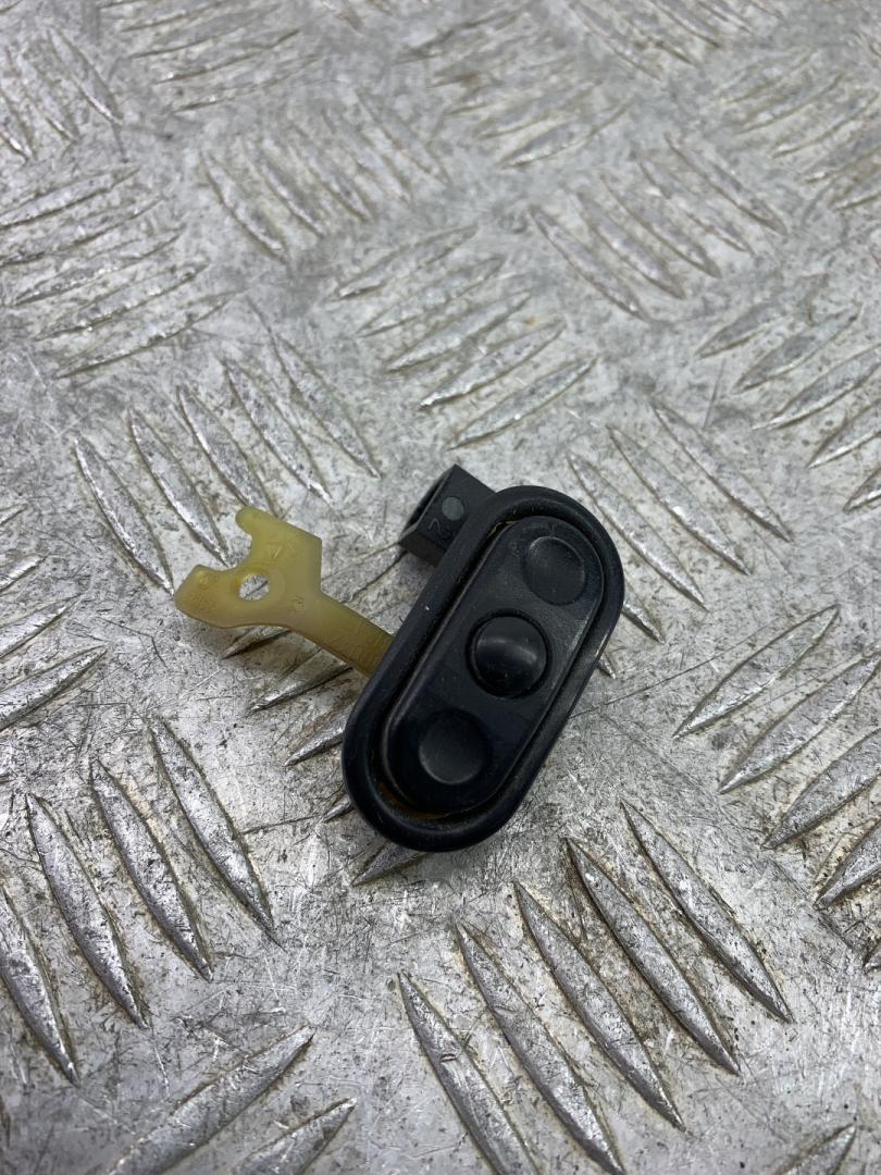 кнопки управления на руле Jeep Grand Cherokee WJ (1998 - 2003) - фото №1