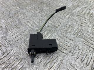 выключатель концевой (концевик) Land Rover Discovery 3 поколение L319 2007, 2.7 л., 276DT, дизель, АКПП, серый, внедорожник 5 дв., полный привод, 1S41-13B748-AD