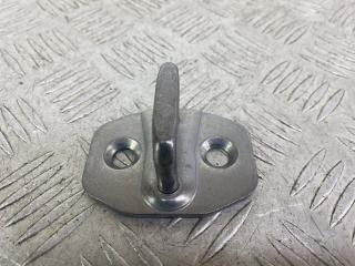 ответная часть (скоба) замка двери Mercedes-Benz E-Класс W213/S213/C238/A238 (2016 - 2020), 2.0 л., OM 654.920, дизель, АКПП, серый, седан, задний привод, A0997230500