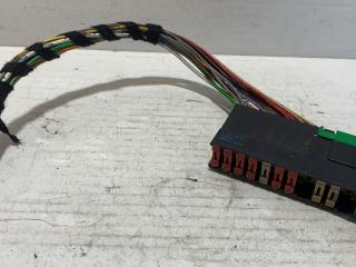 блок предохранителей Peugeot 206 1 поколение 2000, 1.4 л., KFX (TU3JP), бензин, МКПП, зеленый, хетчбэк 5 дв., передний привод, 9627791880