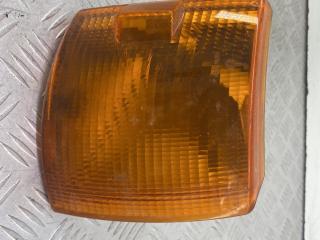 поворотник правый Volkswagen Transporter T4 (1990 - 2003), 701953050B