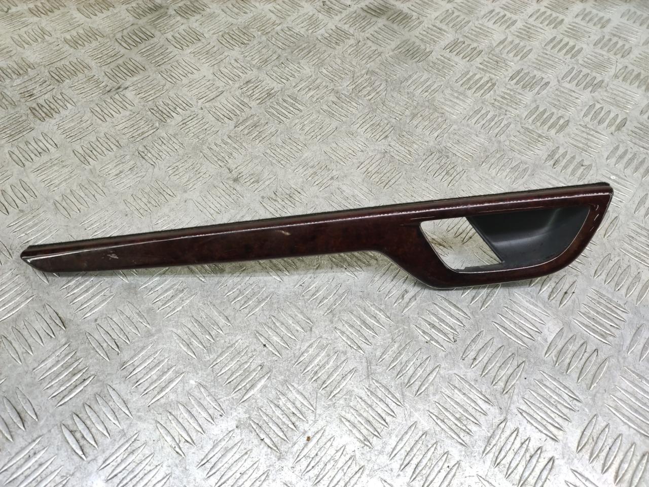 молдинг двери задней левой Volvo V70 2 поколение 2001, 2.4 л., B 5244 T3, бензин, АКПП, серебро, универсал, полный привод, 9193289 - фото №1