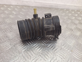 патрубок воздушного фильтра Mazda 6 1 поколение [рестайлинг] 2006, L813132214