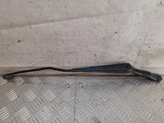 щеткодержатель (поводок стеклоочистителя, дворник) Peugeot 206 1 поколение 2002, 2.0 л., RFN (EW10J4), бензин, МКПП, серебро, кабриолет, передний привод