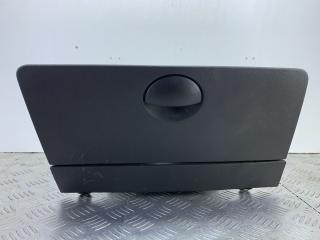 бардачок Fiat Panda 2 поколение [рестайлинг] 2012, 1.2 л., 188 A4.000, бензин, МКПП, красный, хетчбэк 5 дв., передний привод, 735320589