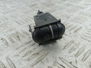 кнопка корректора фар Volkswagen Passat B5 1999, 2.3 л., AGZ, бензин, МКПП, универсал, 3B0941333D