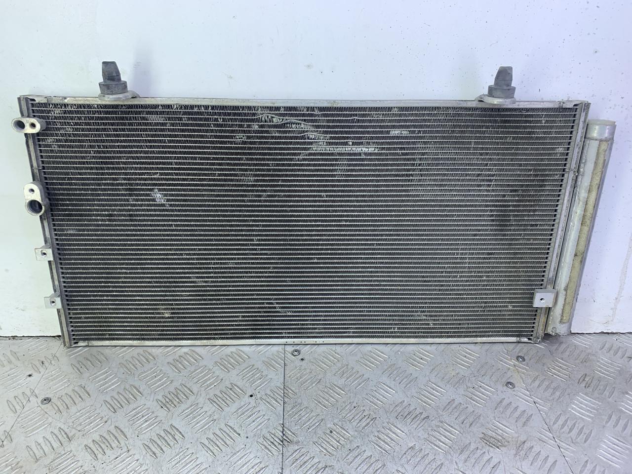 радиатор кондиционера Subaru Outback 3 поколение 2006, 2.0 л., EE20Z, дизель, МКПП, серый, универсал, полный привод - фото №1