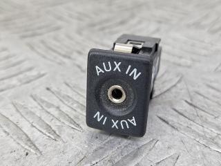 разъем AUX / USB Volkswagen Passat B6 2008, 1.8 л., BZB, бензин, 6МКПП, черный, универсал, передний привод, 5M0035724