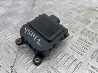 моторчик заслонки печки Volkswagen Passat B5 [рестайлинг] 2003, универсал, 0132801149