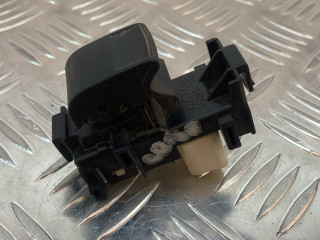 кнопка стеклоподъемника двери задней левой Toyota RAV4 3 поколение (XA30) [рестайлинг] (2008 - 2010), 1928296