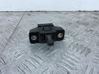 замок багажника Renault Scenic 1 поколение [рестайлинг] 2002, 1.6 л., K4M 700, бензин, МКПП, серебро, минивэн, передний привод