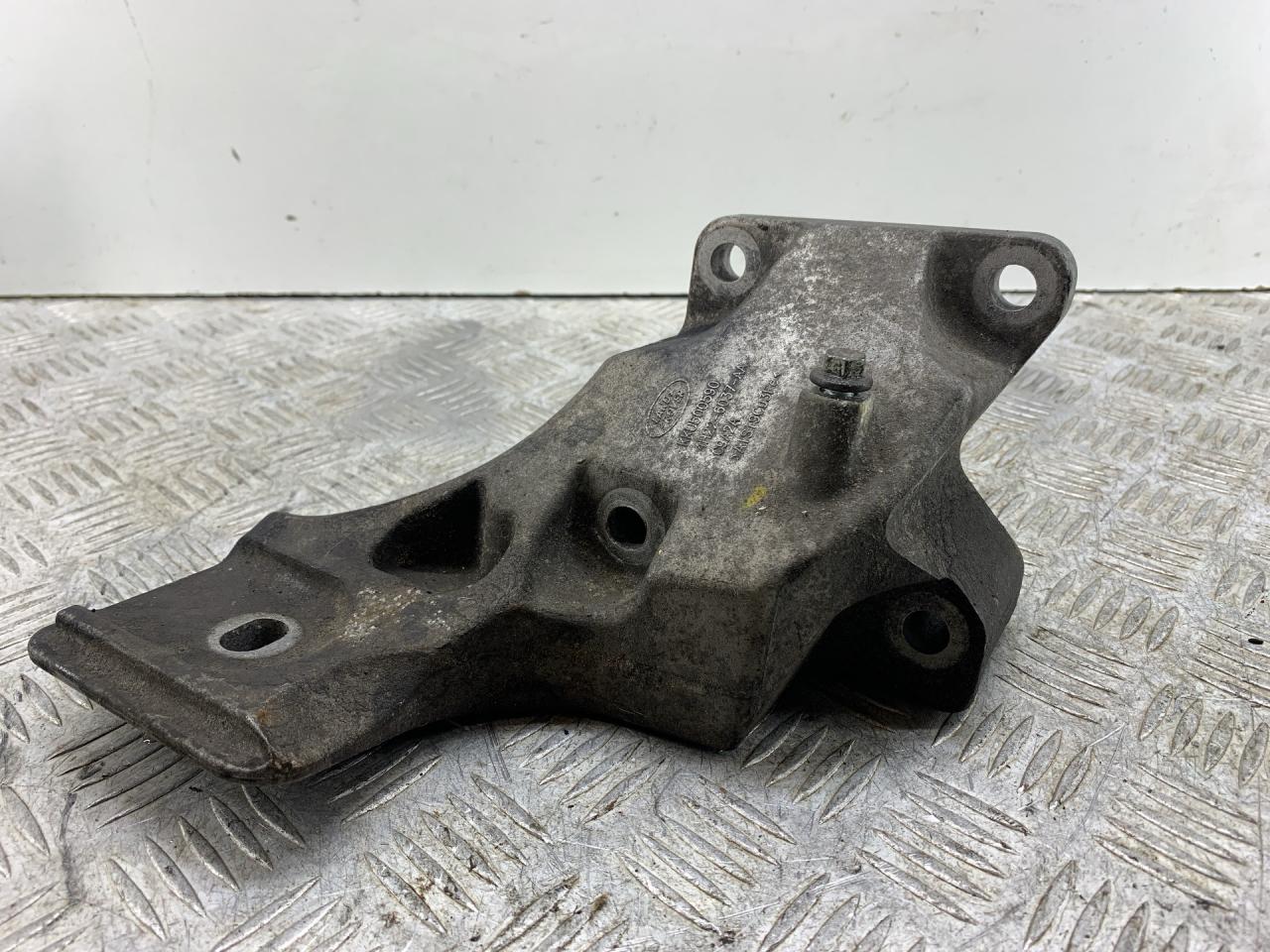 кронштейн двигателя Land Rover Discovery 3 поколение L319 2007, 2.7 л., 276DT, дизель, АКПП, серый, внедорожник 5 дв., полный привод, KKU500590, 4H226037AA - фото №1