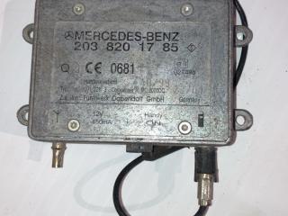 усилитель антенны Mercedes-Benz C-Класс W203/S203/CL203 [рестайлинг] W203 2004, 2038201785