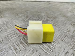 реле (прочие) Renault Scenic 1 поколение [рестайлинг] 2002, 1.6 л., K4M 700, бензин, МКПП, серебро, минивэн, передний привод, 7700844253