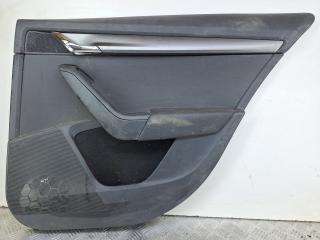 обшивка двери задняя правая Skoda Octavia 3 поколение (A7) 2016, 1.4 л., CZDA, бензин, хетчбэк 5 дв., передний привод, 5E5867664