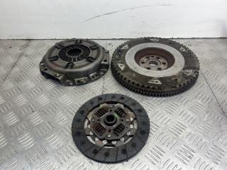 маховик Nissan Micra 2 поколение (K11) (1992 - 2003)