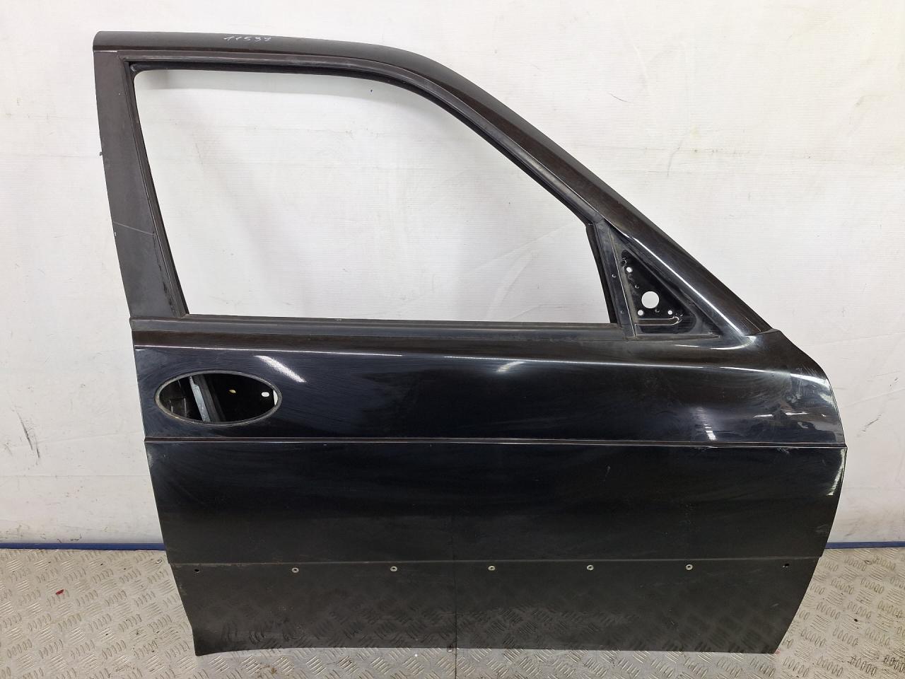 дверь передняя правая Saab 9-3 1 поколение 2001, 2.0 л., B205E, бензин, АКПП, черный, хетчбэк 5 дв., передний привод - фото №1