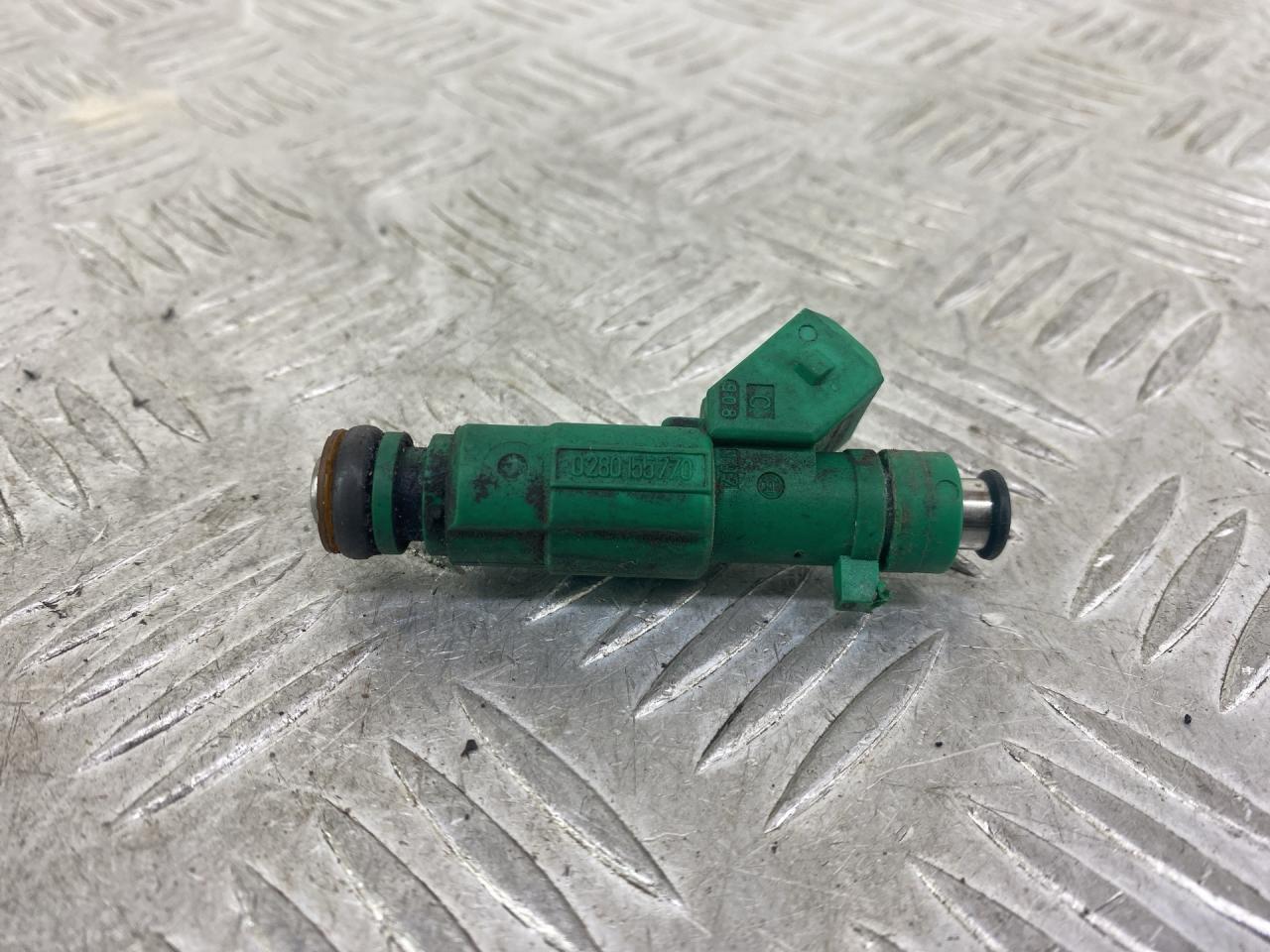 форсунка Lancia Thesis 1 поколение 2005, 2.4 л., 841 D.000, бензин, МКПП, темно-синий, седан, передний привод, 0280155770 - фото №1