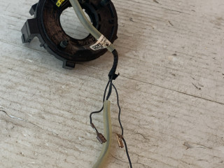 шлейф руля Skoda Fabia 1 поколение [рестайлинг] 2007, 1.4 л., дизель, МКПП, серебро, универсал, передний привод, 1JO959653B