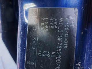 Opel Zafira 1 поколение (A) [рестайлинг]