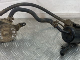 насос гидроусилителя руля Nissan Almera N15 1992, 4911074N00