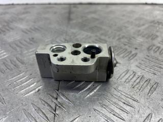 расширительный клапан кондиционера Volkswagen Polo 4 поколение (2001 - 2005)