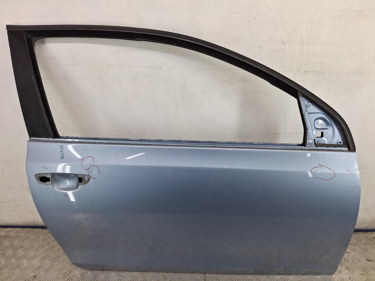 дверь передняя правая Volkswagen Golf 6 поколение 2008, 1.4 л., CGGA, бензин, 5МКПП, голубой, хетчбэк 5 дв., передний привод - фото №1