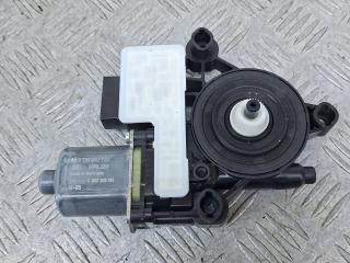 моторчик стеклоподъемника задний левый Skoda Octavia 3 поколение (A7) 2016, 1.4 л., CZDA, бензин, хетчбэк 5 дв., передний привод, 5Q0959811A