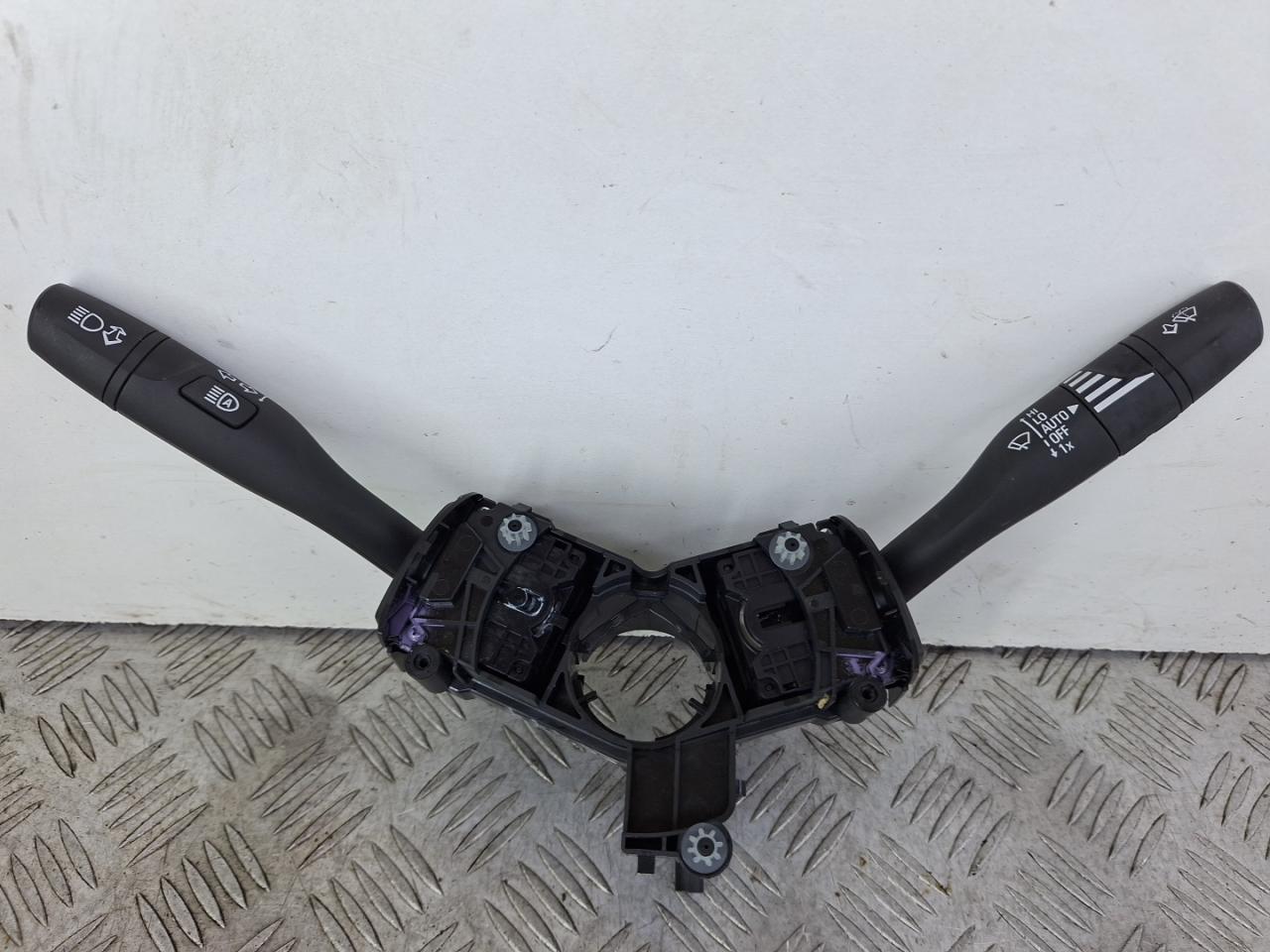 переключатель подрулевой (стрекоза) Opel Insignia 2 поколение (B) 2018, 2.0 л., дизель, АКПП, белый, хетчбэк 5 дв., полный привод, 39088756, 81940210149 - фото №1