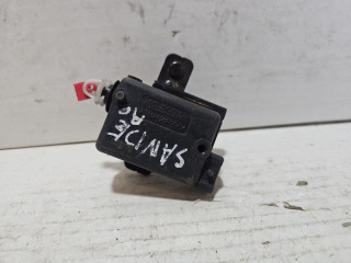 активатор замка багажника Renault Sandero 1 поколение (2009 - 2014), 8200754083