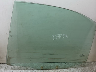 стекло двери задней левой Mitsubishi Carisma 1 поколение [рестайлинг] 2003, 1.6 л., 4G92 (DOHC 16V), бензин, МКПП, серебро, хетчбэк 5 дв., передний привод