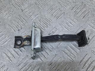 ограничитель открывания двери Hyundai H-1 Grand Starex 2008, 2.5 л., дизель, МКПП, белый, минивэн, задний привод