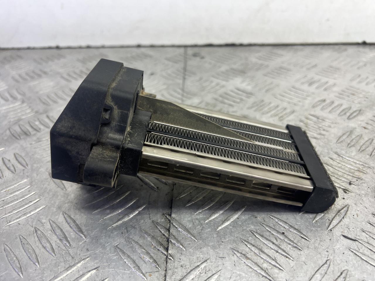 электрический радиатор отопителя (тэн) Volkswagen Phaeton 1 поколение (2002 - 2008), 3D0959984 - фото №1