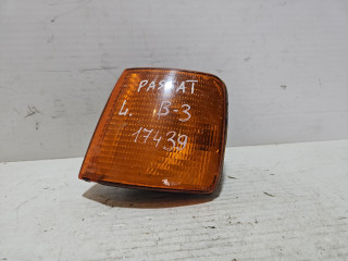 поворотник левый Volkswagen Passat B3 1990, 357953049