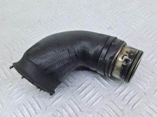 патрубок интеркулера Volkswagen Passat B6 (2005 - 2010), 2.0 л., дизель, универсал, 038131111C