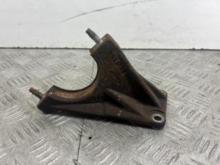 кронштейн полуоси Ford Fiesta 5 поколение (2001 - 2007), 1.3 л., BAJA, бензин, 2S6W3K305AC