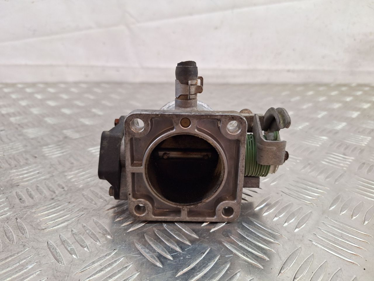 заслонка дроссельная Hyundai Coupe RD 1998, 1.6 л., бензин, 0280122001 - фото №1