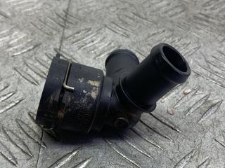 фланец (тройник) системы охлаждения Volkswagen Caddy 5 поколение 2022, бежевый, фургон, передний привод, 5Q0122291EP