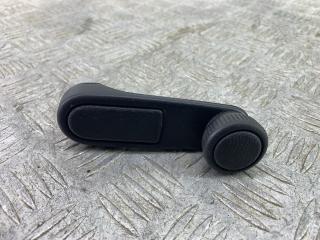 ручка стеклоподъемника задней Peugeot 306 1 поколение [рестайлинг] 2000, 1.4 л., KFX (TU3JP), бензин, МКПП, универсал, 92538509