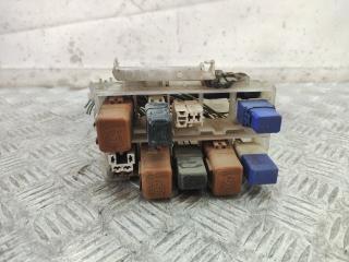 блок реле Nissan X-Trail T30 (2000 - 2004)