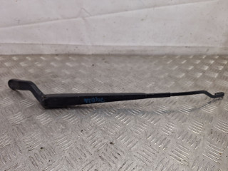 щеткодержатель (поводок стеклоочистителя, дворник) Ford Fiesta 5 поколение 2004, 1.3 л., BAJA, бензин, МКПП, хетчбэк 3 дв., 2S6117526AC