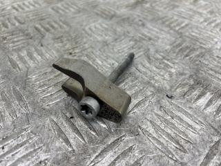 крепление форсунки Mercedes-Benz E-Класс W212/S212/C207/A207 C207 2011, 2.1 л., OM 651.911, дизель, АКПП, черный, кабриолет, задний привод, A6510160238