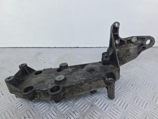 кронштейн генератора Volvo V70 2 поколение 2001, 2.4 л., B 5244 T3, бензин, АКПП, серебро, универсал, полный привод, 9497106